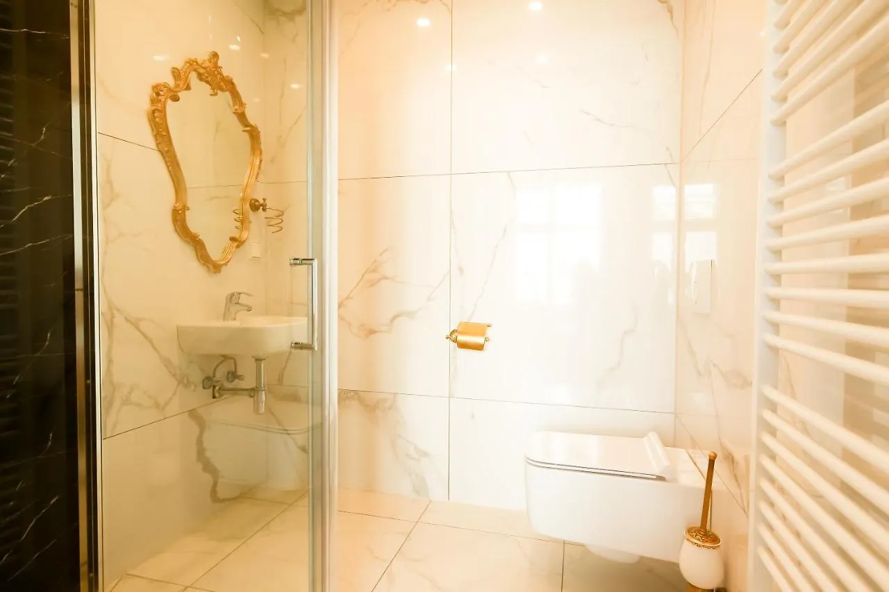 Luxury Master Room Vienna 0*,