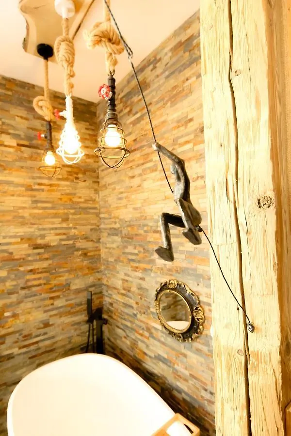 וינה Luxury Master Room בית הארחה
